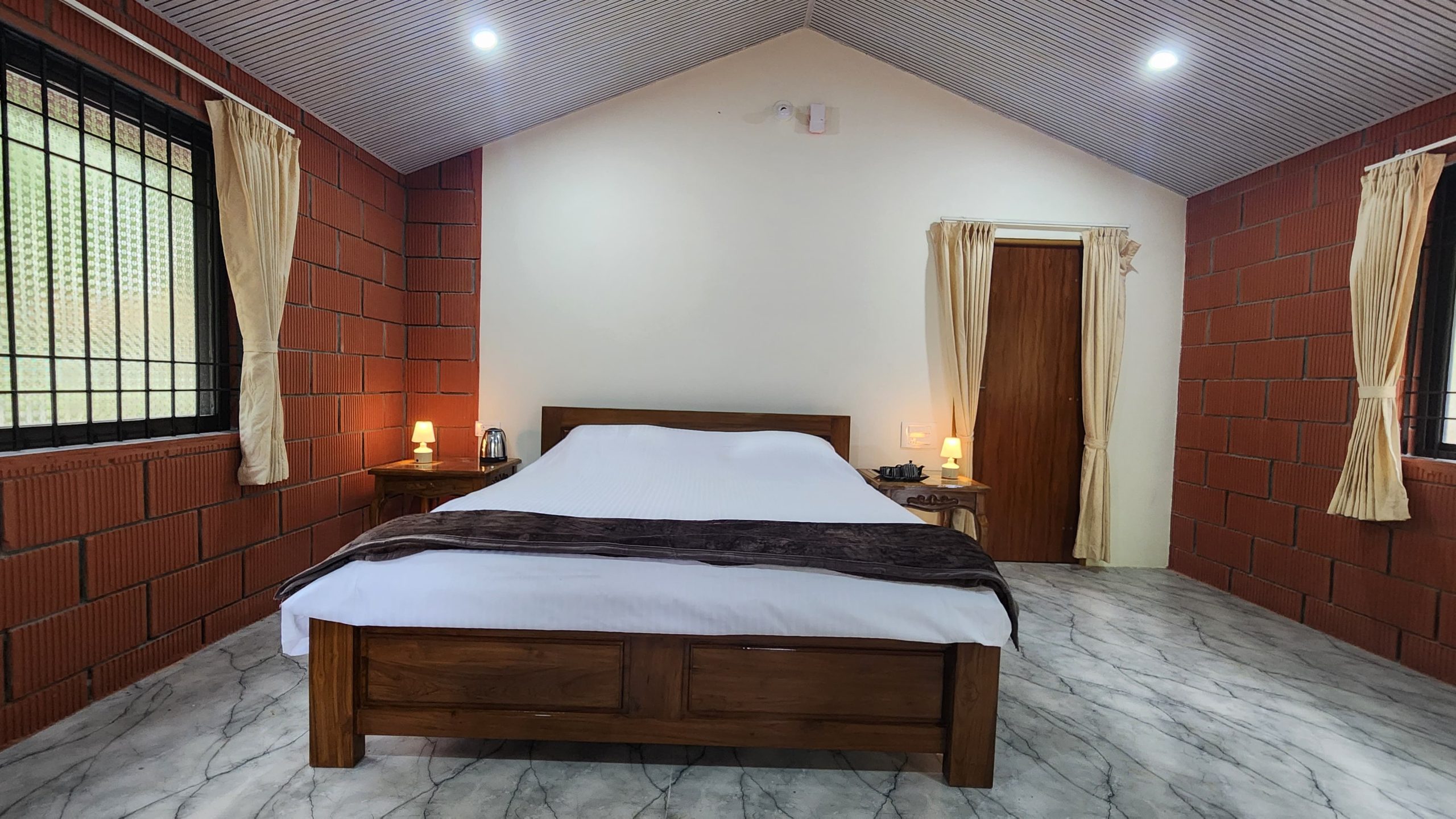 Anshi Evergreen Camp
